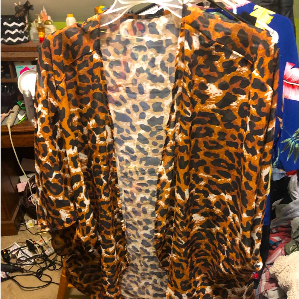 Leopard print kimono OS